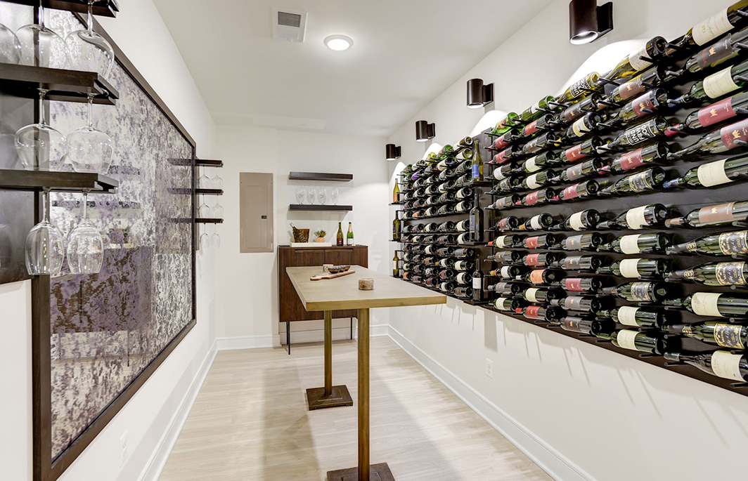 Meadowbrook-Farm-Gallery-Wine