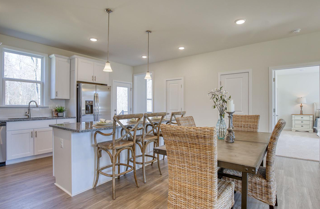 Valley-View-Poe-Dining-2